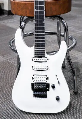 Jackson Guitars - Pro Plus Series Soloist SLA3, Ebony Fingerboard - Snow White 2